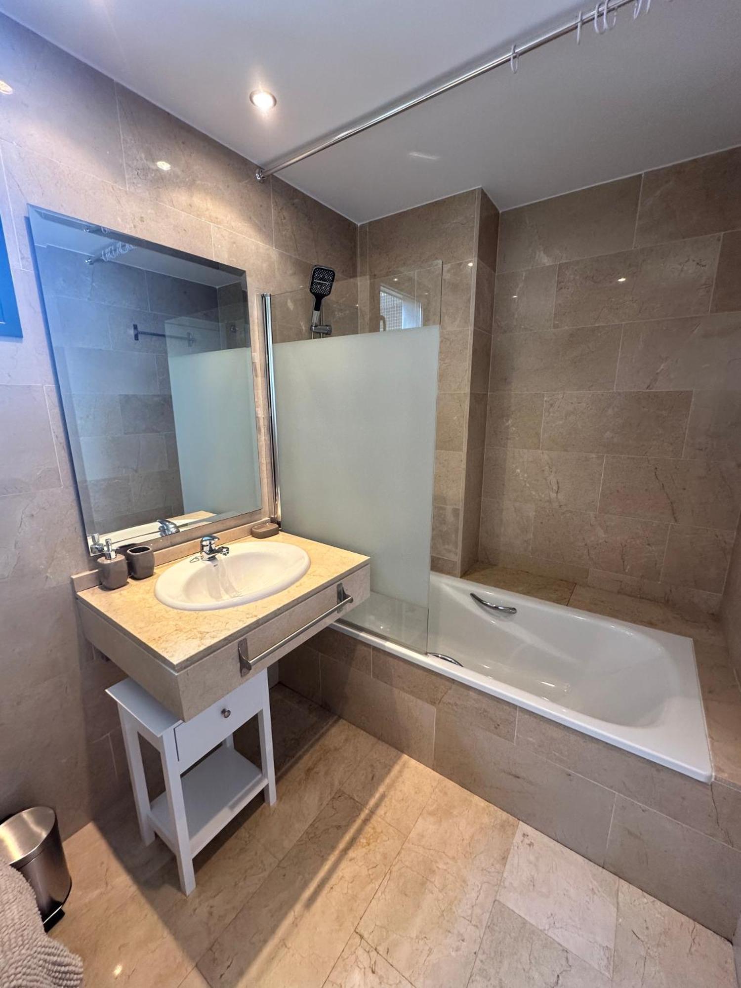 Luxury 3 Bdr By The Beach Apartamento *